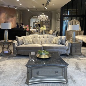 طقم أثاث جديد بتصميم أمريكي حديث من الخشب الصلب والقماش، طراز ريترو فرنسي لفيلا مع أرجل من الفولاذ المقاوم للصدأ وحشوة إسفنجية - Product Image 5