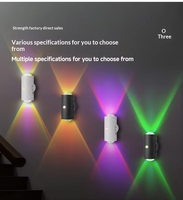 Nouvelle Arrivée Transfrontalière Lampe Murale Intérieure Sans Fil Projecteur LED Intelligent à Détection de Mouvement RGB Effet Œil de Chat