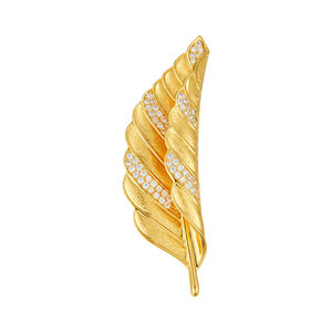Broche Feuilles Brossées de Luxe Léger au Design Original, en Alliage de Cuivre Plaqué Or Véritable, Micro-incrustée de Zircon, Sensation Haut de Gamme - Product Image 2