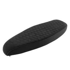 Coussin de siège en nid d'abeille Sitzbank Enduro pour Simson S51 S50 S60 S70 S80 - Product Image 1