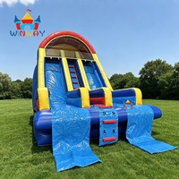 Toboggan aquatique gonflable commercial double piste pour enfants et adultes, idéal pour les fêtes estivales et les événements en extérieur