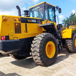 Offre Spéciale – Chargeuse sur pneus Komatsu WA380-3 d'<span class=keywords><strong>occasion</strong></span> – Chargeuse frontale mini Komatsu d'<span class=keywords><strong>occasion</strong></span> - Product Image 1