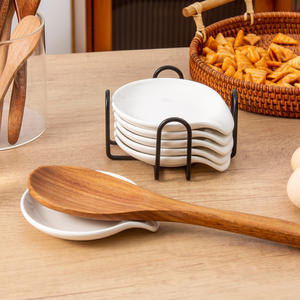 ชุดที่วางช้อนเซรามิกเฉาโจว โครงเหล็กสีขาว ที่วางอุปกรณ์ครัว ชั้นวางจาน สำหรับทำอาหารและเสิร์ฟ 6 ชิ้น มีสินค้าพร้อมส่ง - Product Image 1