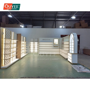 Exhibidores Metálicos Resistentes para Tiendas, Servicio de Instalación de Tiendas, Diseño de Interiores para Perfumerías - Product Image 5