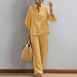 Ensembles Femme Couleur Unie Nouveauté Printemps 2026 Personnalisables en Gros avec Boutons, Poches, Jambes Larges, Col Revers, Coupe Droite, Tendance, Élégants et Décontractés - Product Image 1