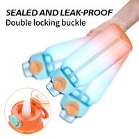 Bouteille d'eau en plastique sans BPA de 1000ml 32oz avec logo personnalisé et saveur de fruits parfumés pour la Saint-Valentin