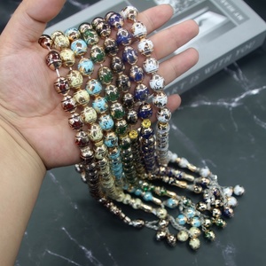 Tasbih de resina lisa y brillante de 12 mm con diseño de mezquita grabado con láser permanente, 33 cuentas, accesorio diario musulmán de mano, estilo étnico. - Product Image 1
