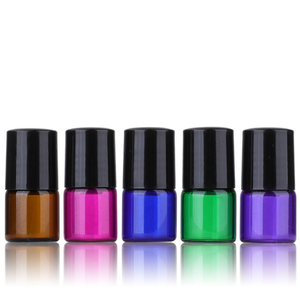 <span class=keywords><strong>Rouleau</strong></span> de parfum d'huile essentielle cosmétique sur la bouteille clair bleu ambre 1ml 2ml 3ml 5ml bouteille de <span class=keywords><strong>rouleau</strong></span> en verre avec le chapeau noir de boule d'acier - Product Image 4