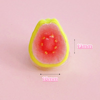 Mini Hart Guave Voedsel Spel Fruit Gesneden Sieraden Decoratie DIY Handgemaakte Hars Versiering Hanger
