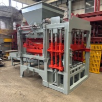 Machine automatique de fabrication de pavés autobloquants QT4-15, presse hydraulique pour la production commerciale de blocs de béton et de ciment