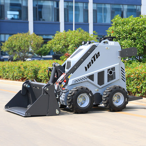 Minicargadora Compacta Utilitaria para Mantenimiento de Carreteras Municipales y Reparación de Aceras Urbanas - Product Image 5