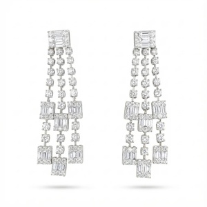 Boucles d'oreilles en diamant Starlight Nova Chandelier - Or 9k, 14k, 18k - Product Image 4
