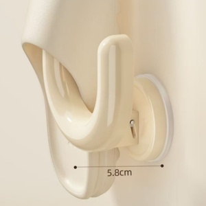 Estante de succión <span class=keywords><strong>para</strong></span> zapatillas de baño, estante de drenaje <span class=keywords><strong>para</strong></span> inodoro y baño montado en la pared sin taladrar, estante de almacenamiento con ganchos - Product Image 4