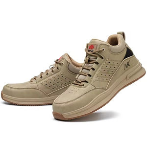 Botas de Tacón Grueso Retro de Diseño Lujoso para Hombre, Botas de Caballero de Cuero Genuino, Botas Casuales con Estampado Tallado - Product Image 1