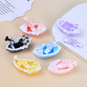 Accesorios DIY hechos a mano con diseño de barco de flores tridimensional, materiales de resina y pegamento cremoso <span class=keywords><strong>para</strong></span> pequeños accesorios. - Product Image 1
