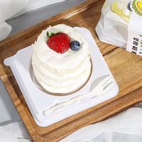 Boîte d'emballage alimentaire en plastique PET jetable pour mini-gâteau rond, mousse, pain et pâtisserie avec taille personnalisable et cuillère