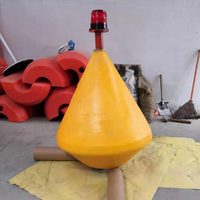 Bouée flottante conique en polyéthylène 700*900mm, résistante aux UV, pour terminal portuaire, balise de navigation jaune, lumière solaire LLDPE