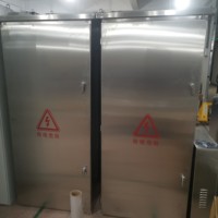 Boîtier de distribution sur mesure en acier inoxydable SUS304 415V 800A IP60 étanche à la pluie pour usage industriel et extérieur