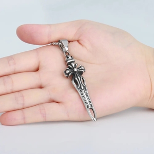 Deslustre hombres libres joyería Acero inoxidable patrón Vintage diseño Cruz espada colgante - Product Image 3