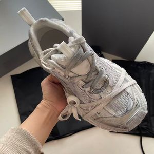 Calzado Deportivo Casual Moderno y a la Moda, de Alta Calidad, Transpirable, con Amortiguación y Absorción de Impactos, con Suela Gruesa para Caminar - Product Image 5