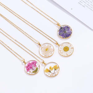Collana con ciondolo fiore essiccato elegante Design floreale personalità elegante collo gioielli creativi minimalisti <span class=keywords><strong>regali</strong></span> speciali per le donne - Product Image 5