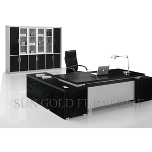Neues Design Modernes und Stilvolles Komplettes Büromöbel-Set - Einfacher Chef-Schreibtisch für Direktoren und Manager - Product Image 1