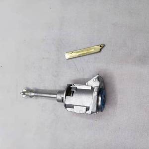 Car <b>Lock</b> Cylinder Zinc Alloy 0632 For Toyota Camry 15 Cylindrical <b>Lock</b> With <b>Key</b> Light Grey - Product Image 1