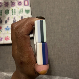 Tessere di Mahjong Americane di Lusso OEM, Design Moderno in Acrilico Verde, Opere d'Arte Mahjong Americane, Tessere Classiche di Mahjong - Product Image 4