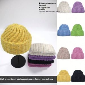 Bonnet en laine tricoté pour femme, épais et chaud, grande taille, nouvelle collection automne-hiver - Product Image 2