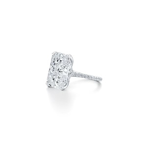 แหวนหมั้นทรงเรเดียนท์คุณภาพสูง ประดับเพชรแบบ Prong Setting เงินแท้ 925 แหวนดีไซน์ทันสมัย ชุบโรเดียม ทองเหลือง ทองชมพู - Product Image 5