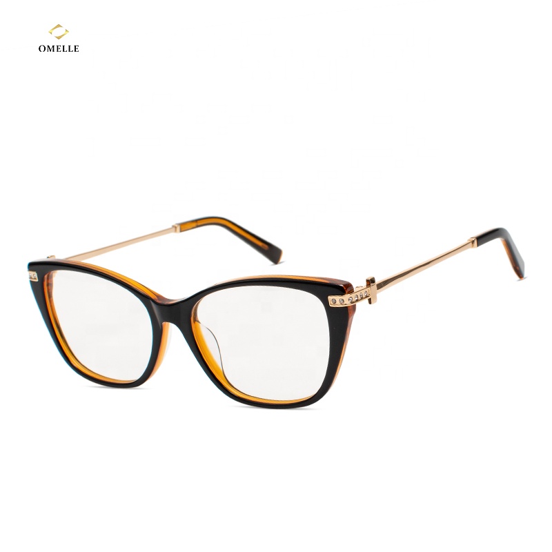 C04 Black/brown