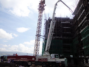 Bomba de Concreto Hidráulica Montada en Camión ZOOMLION 23X-4Z de 23 m, Marca Líder en China, Precio de Fábrica - Product Image 6