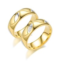 Bagues de couple en acier inoxydable plaqué or, design à deux tons avec rainures, incrustées de CZ transparents, paire de bagues de mariage assorties, bijoux