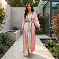 Ensemble de 2 pièces de luxe pour femmes musulmanes Alya, style Moyen-Orient, robes Abaya Dubai, longueur au sol, élégantes, respirantes, en polyester, col en V