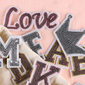 Patch à paillettes personnalisé avec logo de marque découpé au laser, petit patch à paillettes en forme de couronne, à coller sur les sacs/vêtements, prix avantageux - Product Image 3