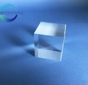 LBO-un cristal uniaxial négatif avec un coefficient optique non linéaire élevé et une large plage de transparence