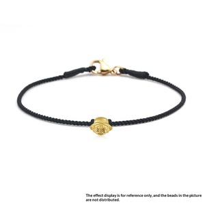 XD MB013 Bracelet de remplacement en coton tressé à la main rouge, avec perles de transfert à petit trou, pour hommes et femmes, utilisable comme bracelet ou bracelet de cheville - Product Image 3