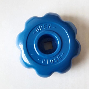 Válvula de Cilindro Elring QF-2 de Cobre con Tornillo de Cabeza Hexagonal, Volante y Resorte para Tanque de Oxígeno - Product Image 2