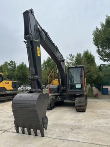 Escavatore Cingolato Idraulico EC130 da 13 Tonnellate e 0,52 m³ per Progetti di Movimento Terra e Operazioni Minerarie - Product Image 3