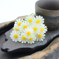 Soie artificielle marguerite maman réaliste nouveau Design prix de gros gâteau de jardin photographie toile de fond décoration fausse tête de marguerite
