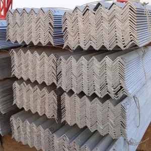 Fabricant de barres d'angle en acier doux laminé à chaud en acier à angle normal de haute qualité