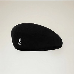 Berretto Vintage di Alta Qualità per Autunno-Inverno, Design Casual in Lana, Elegante e Caldo - Product Image 1