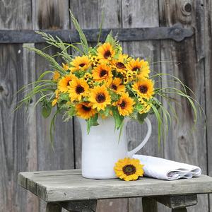 Bouquet de tournesol artificiel fleur décorative positive florissante pour le mariage et les hôtels et l'arrangement à la maison pour l'obtention du diplôme Esater - Product Image 1