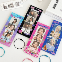 Porte-cartes photo Kpop transparent imprimé, personnalisé, en acrylique, à quatre compartiments, motif dessin animé, populaire et économique, avec porte-clés