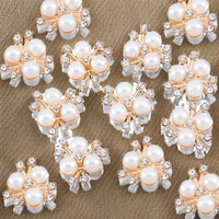 OEM Vente en gros 21mm Perles florales en strass, cristaux brillants, pierres précieuses, pierres à dos plat pour bijoux, artisanat, vêtements, cheveux, bricolage, mariage