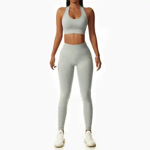 Yeni özel dikişsiz spor giyim kadınlar için ezme ganimet Yoga şort tozluk 4 adet spor egzersiz Halter sutyen takım elbise setleri