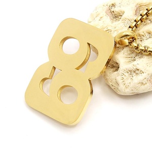 สร้อยคอแฟชั่น ชุบทอง 18K จี้เลข 69 สร้อยคอแบบสั่งทำ - Product Image 4