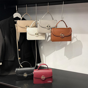 2026 nuova borsa a tracolla alla moda borsa a tracolla da <span class=keywords><strong>donna</strong></span> piccola borsa quadrata a mano da <span class=keywords><strong>donna</strong></span> - Product Image 1