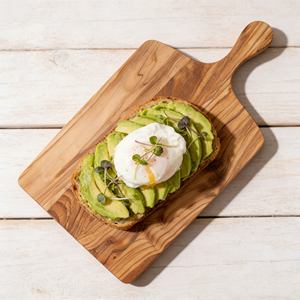 Planche à découper et plateau de service en bois d'olivier, planche à découper en bois d'olivier pour la cuisine, planche à découper artisanale en bois d'olivier avec poignée - Product Image 2