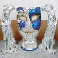 Décoration de centre commercial, sculpture en fibre de verre, masque en mosaïque argentée, chaise de visage